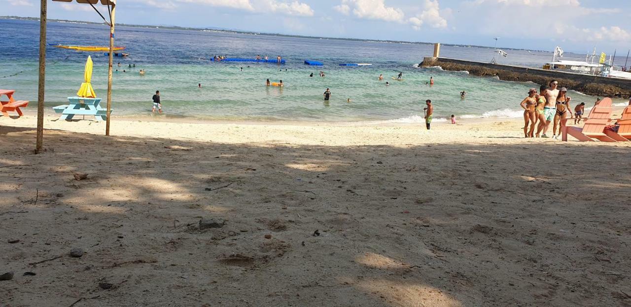 Mactan Newtown Condo With Garden And Ocean View 8Newtown Blvd マクタン エクステリア 写真