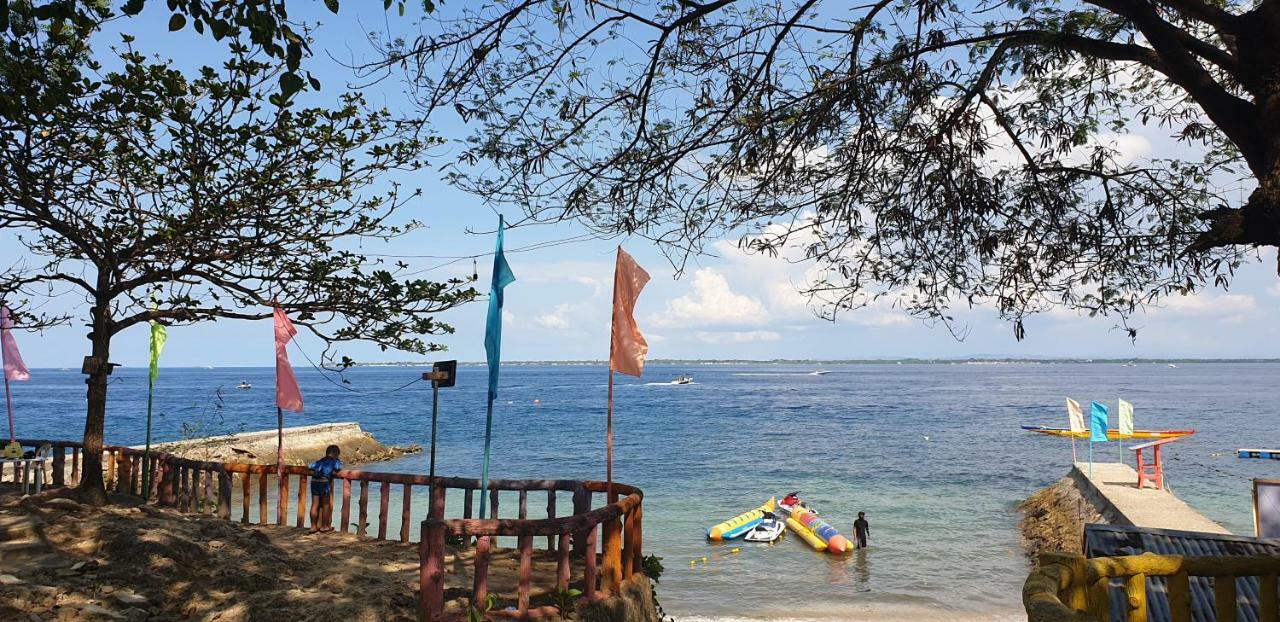 Mactan Newtown Condo With Garden And Ocean View 8Newtown Blvd マクタン エクステリア 写真
