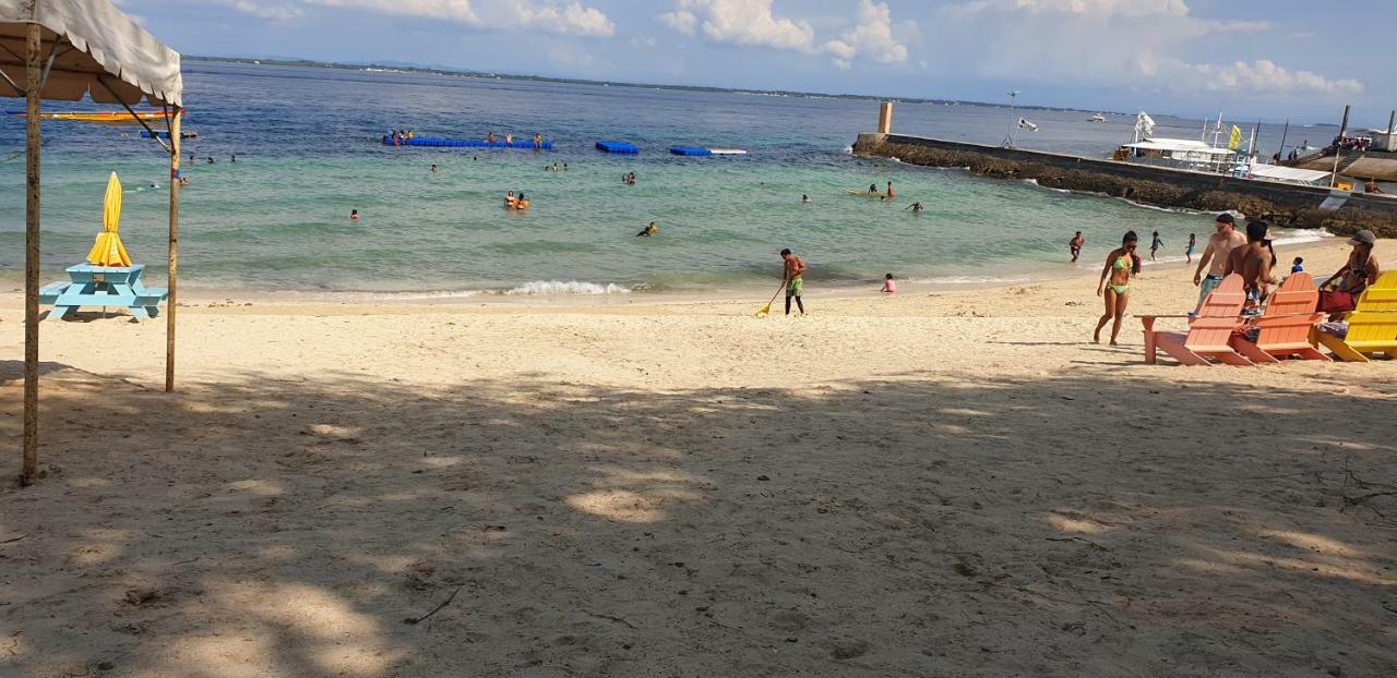 Mactan Newtown Condo With Garden And Ocean View 8Newtown Blvd マクタン エクステリア 写真
