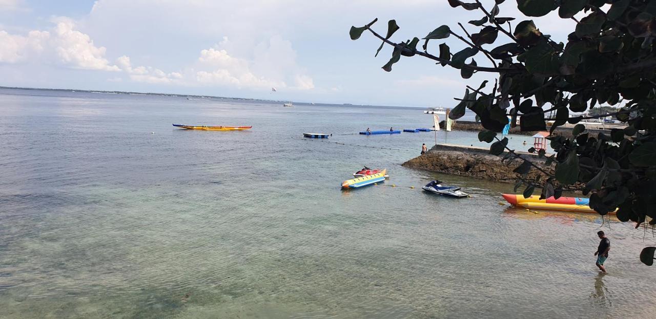 Mactan Newtown Condo With Garden And Ocean View 8Newtown Blvd マクタン エクステリア 写真