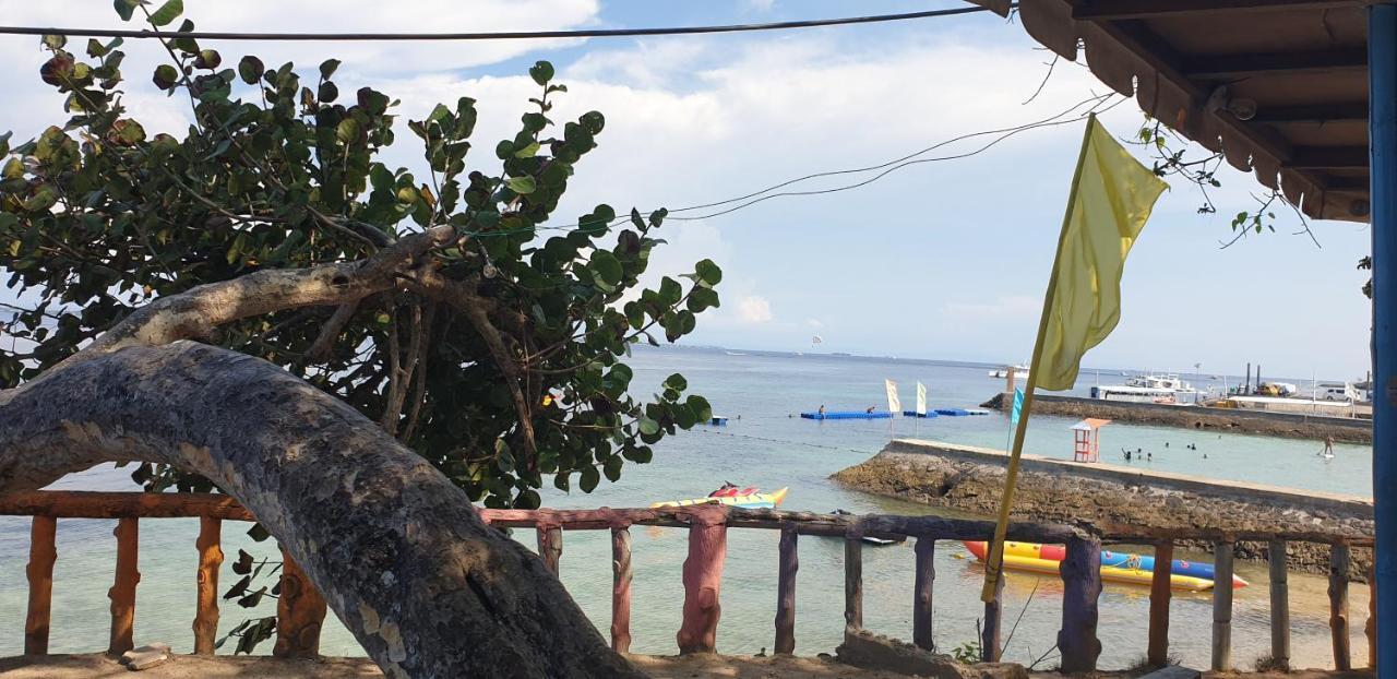 Mactan Newtown Condo With Garden And Ocean View 8Newtown Blvd マクタン エクステリア 写真